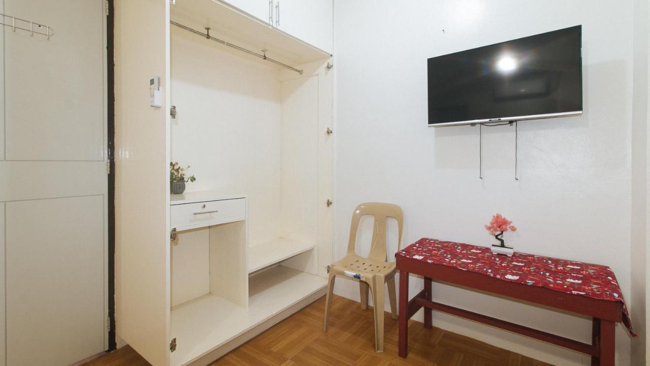 Nearest Hostel Pasay City By Reddoorz Exterior foto